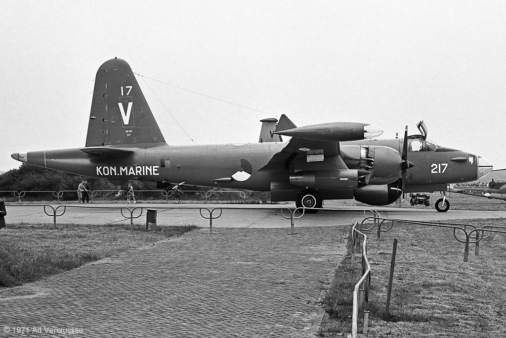 Lockheed P2 Neptune photos