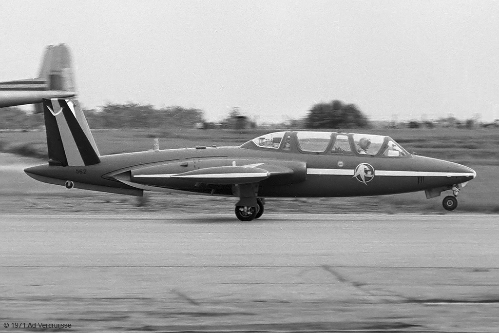 Fouga CM-170 Magister photos