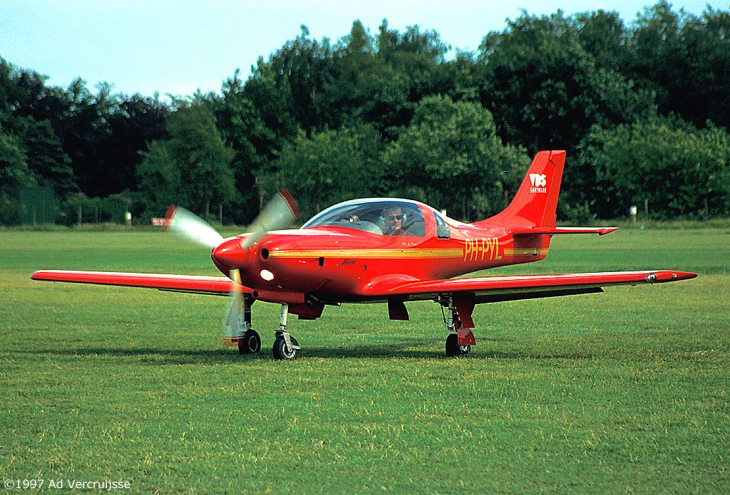Lancair 320 &amp; 360 photos